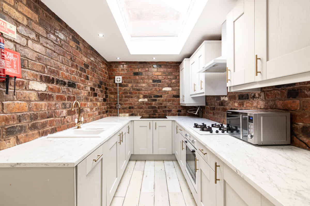 12 Manton Road, Liverpool - Liverpool, England, United Kingdom - Kitchen