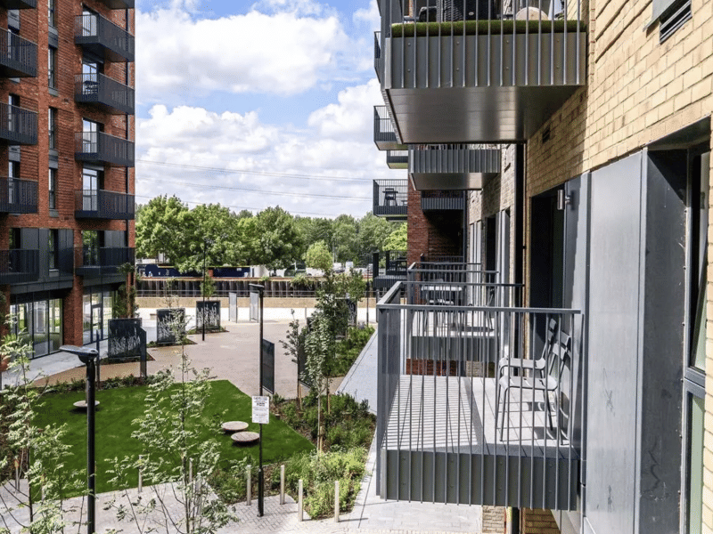 2 Bedrooms Property Barking And Dagenham, London - London, England, United Kingdom - Exterior