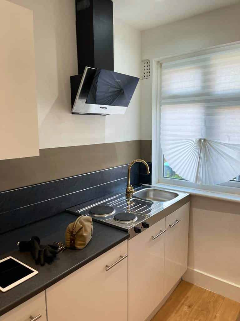 1 Bedroom Apartment - Kitchen?w=400&h=260&fit=crop&q=40&auto=format&trim=auto