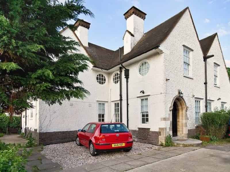 Hawthorn Crescent, London - London, England, United Kingdom - Exterior