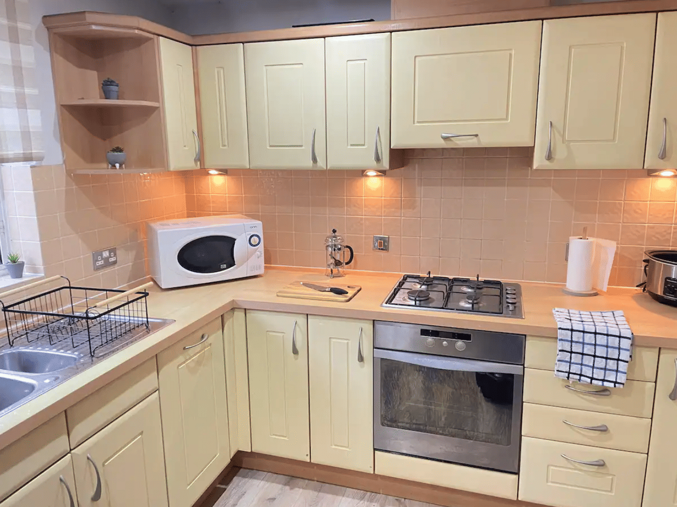 Sail Court Newport Avenue, London - London, England, United Kingdom - Kitchen