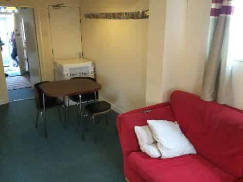Welby Avenue Lenton, Nottingham - Nottingham, England, United Kingdom - Amenities