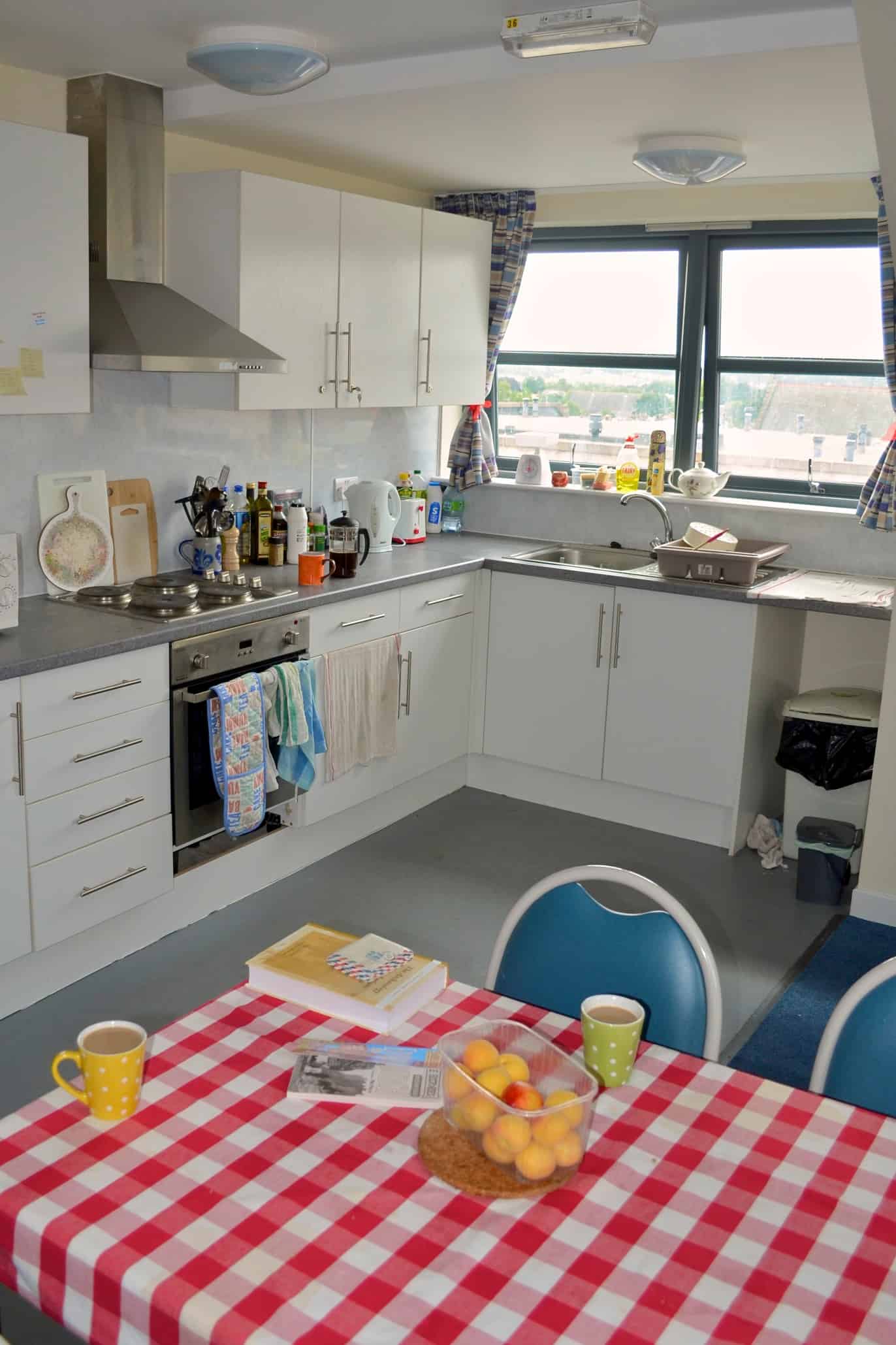 Ratcliffe Terrace, Edinburgh - Edinburgh, Scotland, United Kingdom - Kitchen