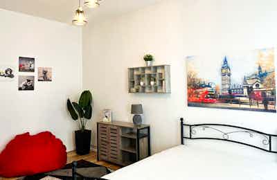 Studio Apartment - Bedroom