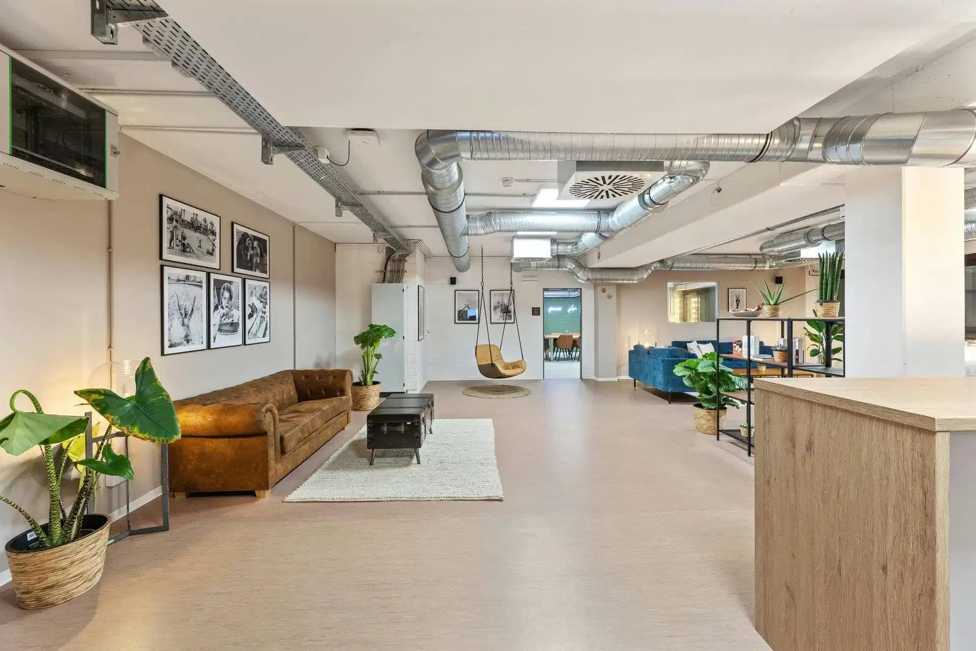 Stuttgart Central, Stuttgart - Stuttgart, Germany - Common Area