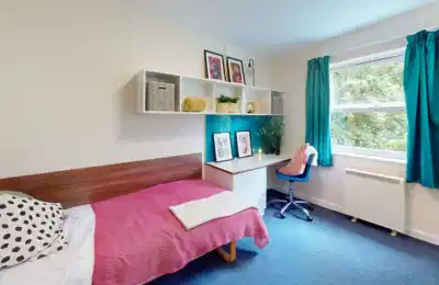 Cloister House, Broadgate Park, University of Nottingham, Nottingham - Nottingham, England, United Kingdom - Bedroom