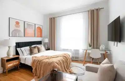 Amenities?w=400&h=260&fit=crop&q=40&auto=format&trim=auto