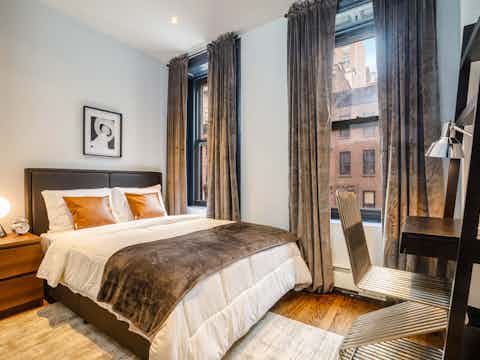 #155: Upper East Side - Bedroom