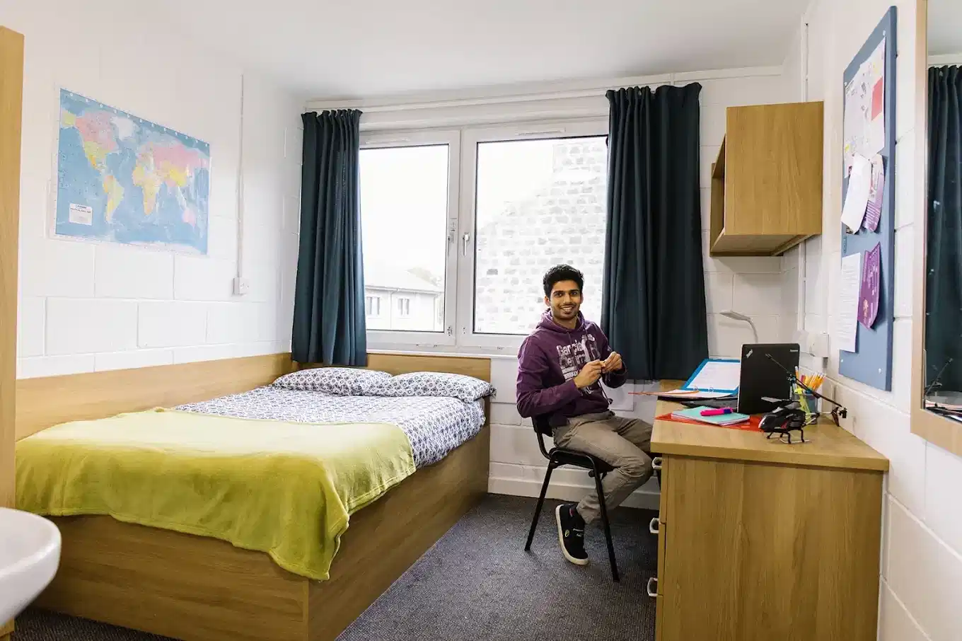 St Peter House, Aberdeen - Aberdeen, Scotland, United Kingdom - Bedroom