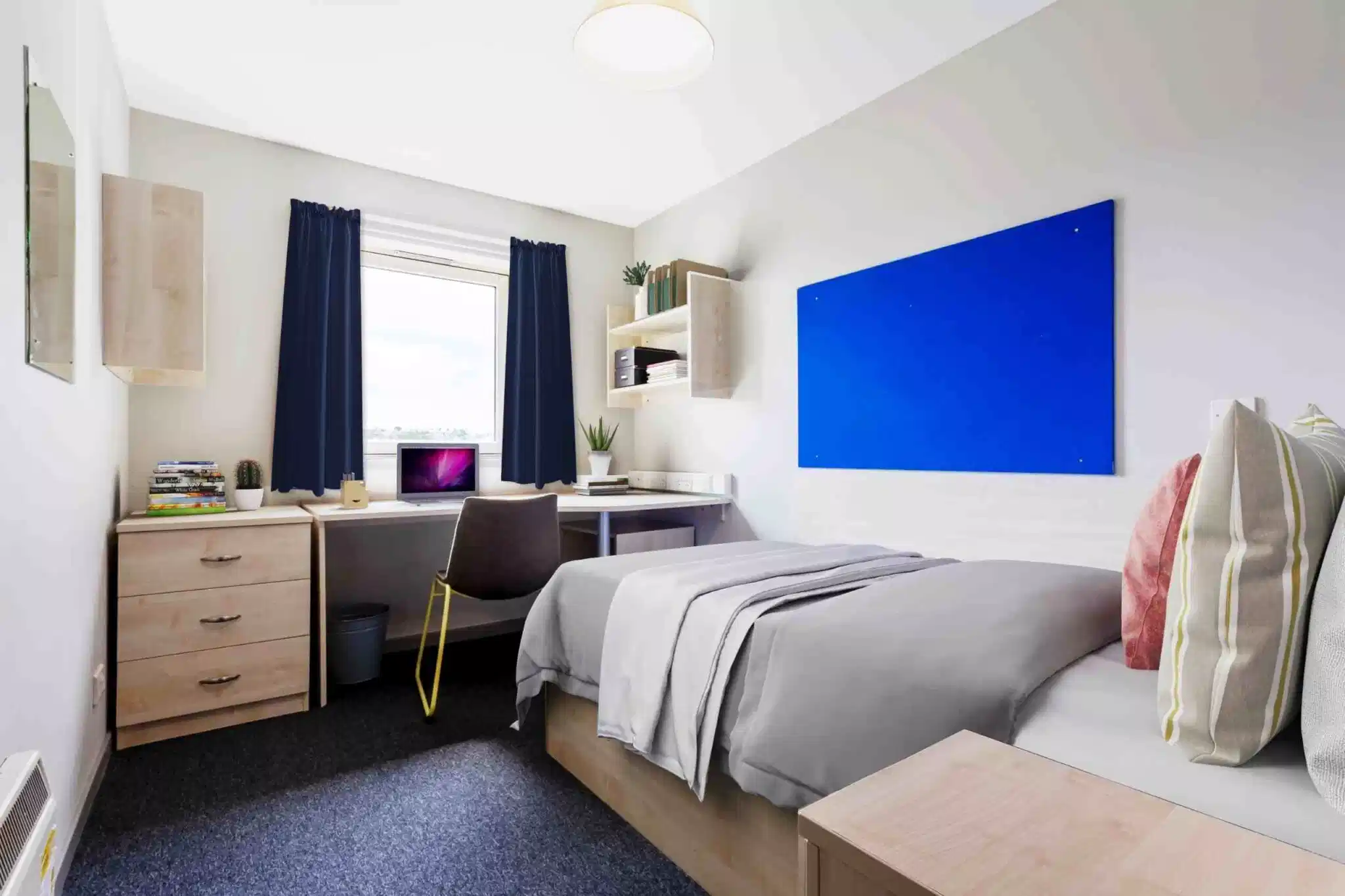 Linksfield House, Aberdeen - Aberdeen, Scotland, United Kingdom - Bronze Non - Ensuite  - Bedroom