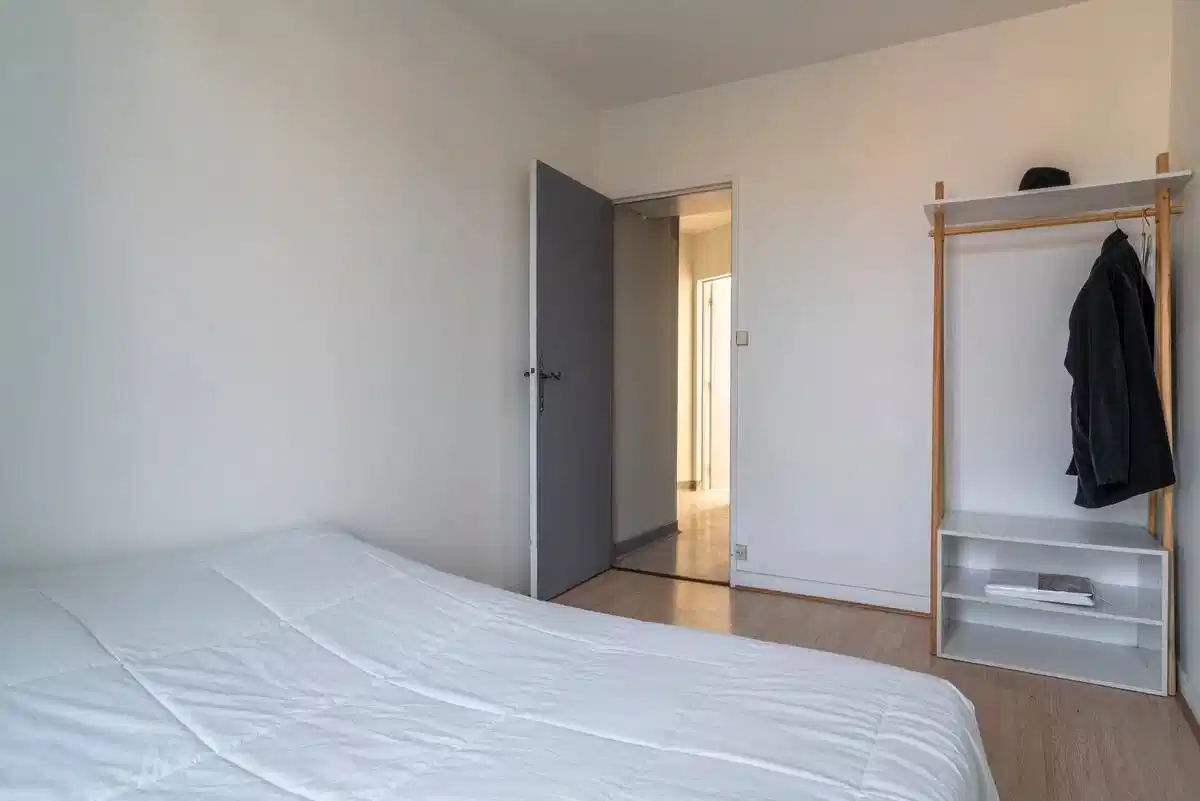 XO 75017, Paris - Paris, France - 2 Bedroom 1 Bathroom (XP-78) - Bedroom