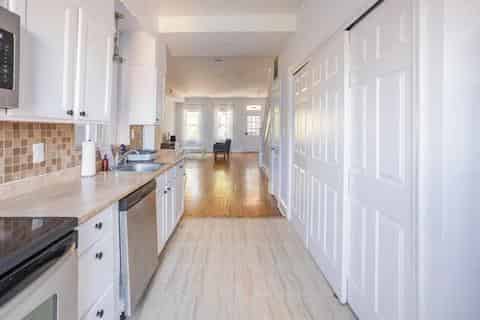 June Homes 20002, Washington DC - Washington DC, District of Columbia, United States - Kitchen