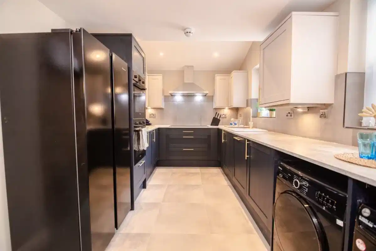 5 Bed Student Houses, Kensington, Liverpool - Liverpool, England, United Kingdom - Jubilee Drive - Kitchen