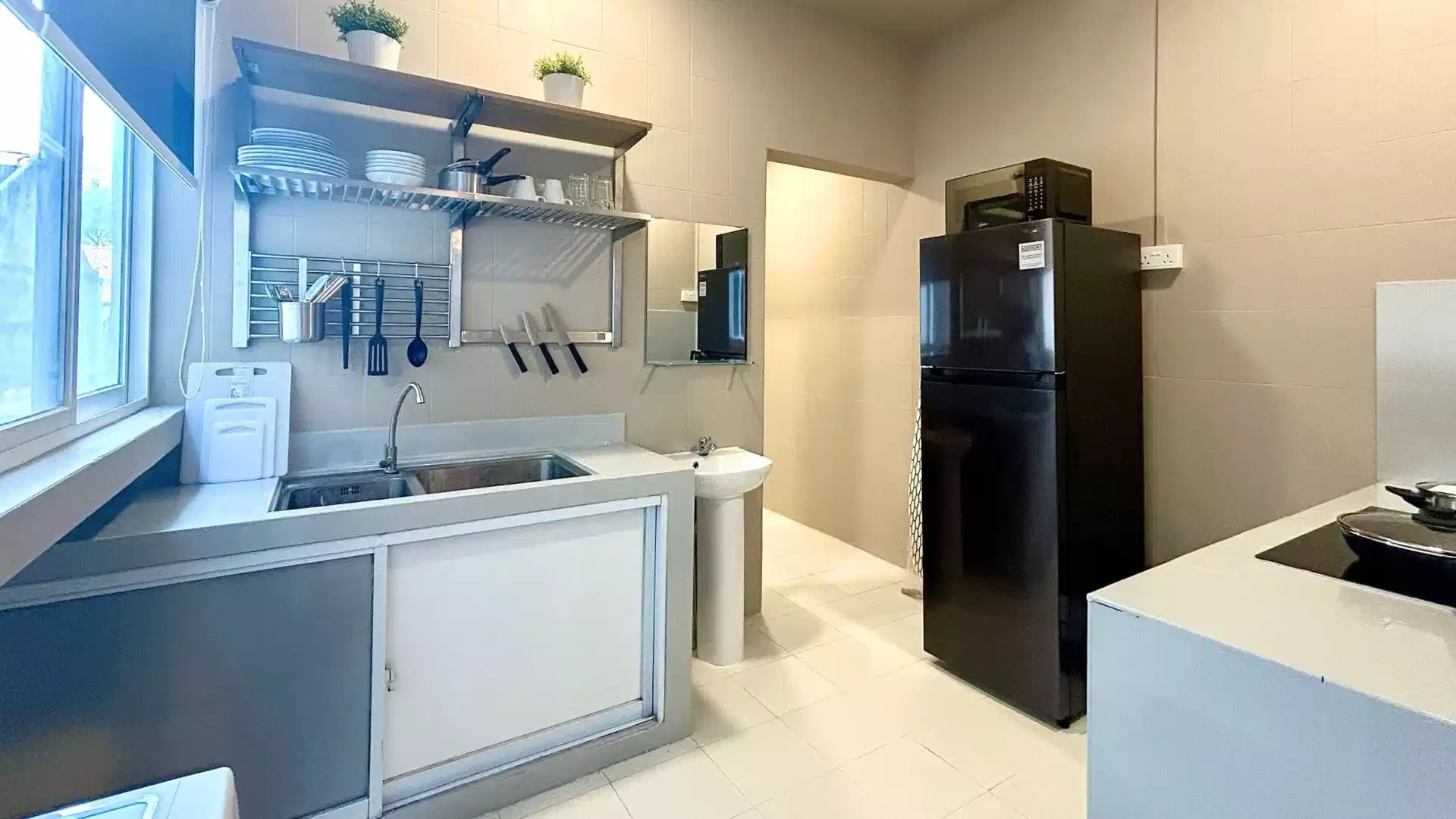 Room in a 4 Bedroom Apartment, 21A Lor 13 Geylang, Singapore 388664 - Singapore, Singapore - Kitchen