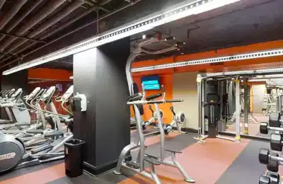 Coronado Lindell Tower East, St. Louis - St. Louis, Missouri, United States - Amenities