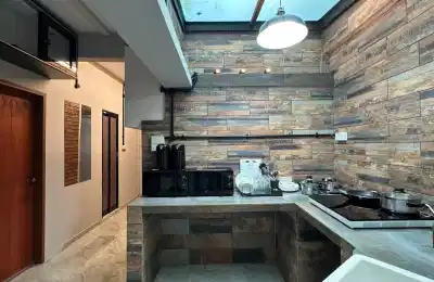 Room in a 8 Bedroom Apartment, 148B Pasir Panjang Rd, Singapore 118553 - Singapore, Singapore - Amenities