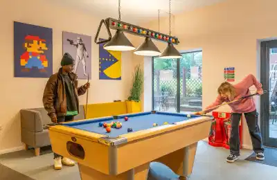 Broadgate Park, University of Nottingham, Nottingham - Nottingham, England, United Kingdom - Amenities