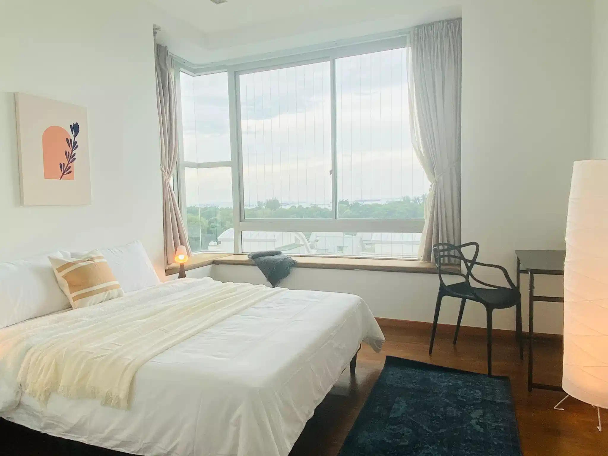 Amenities?w=400&h=260&fit=crop&q=40&auto=format&trim=auto
