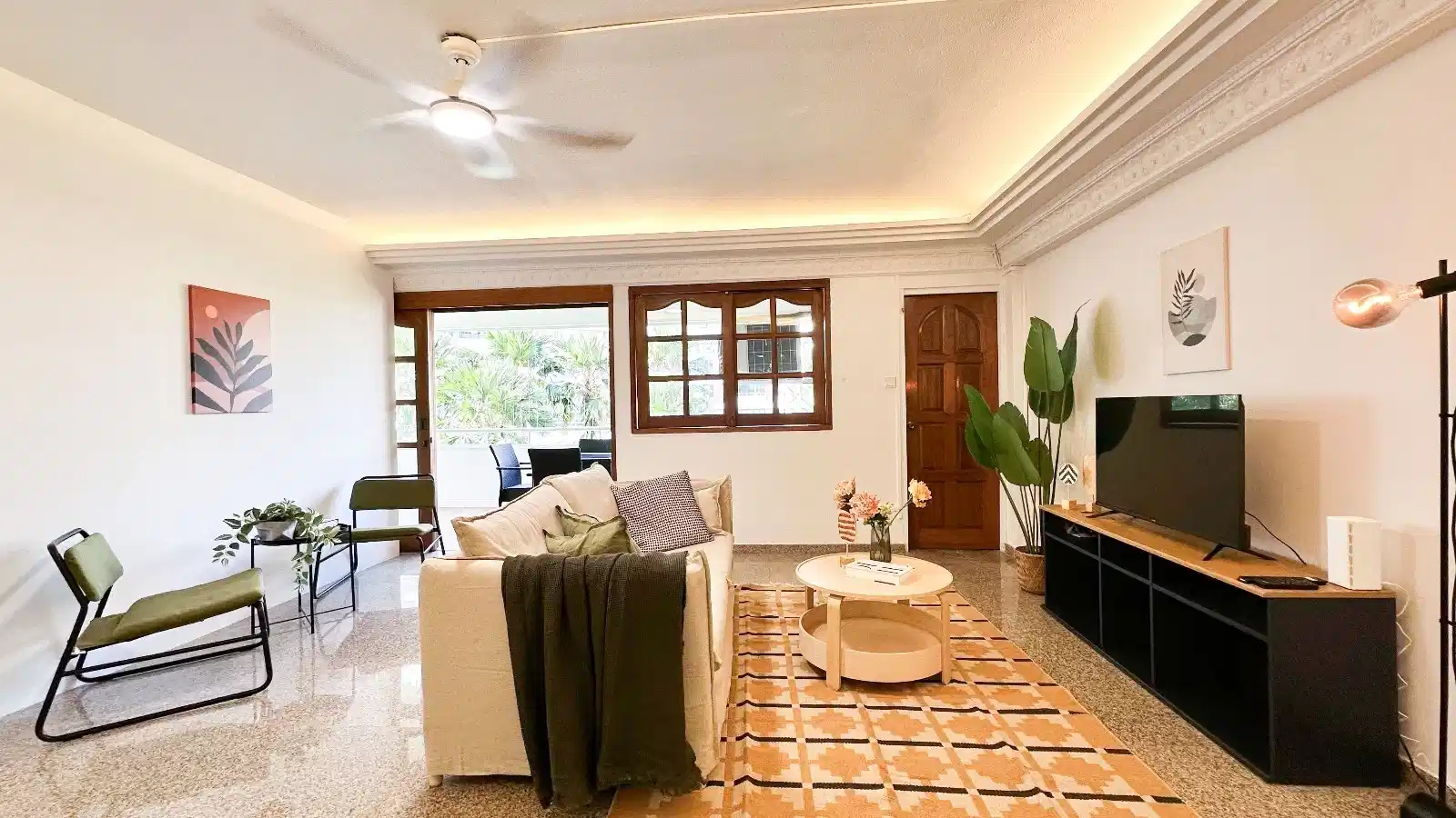 Room in a 5 Bedroom Apartment, 2 Pandan Valley, Singapore 597626 - Singapore, Singapore - Common Area