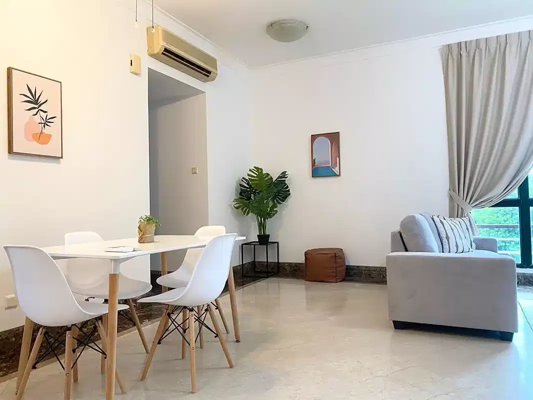 Room in a 3 Bedroom Apartment, 1003 Bukit Timah Road, Singapore 596289 - Singapore, Singapore - Amenities