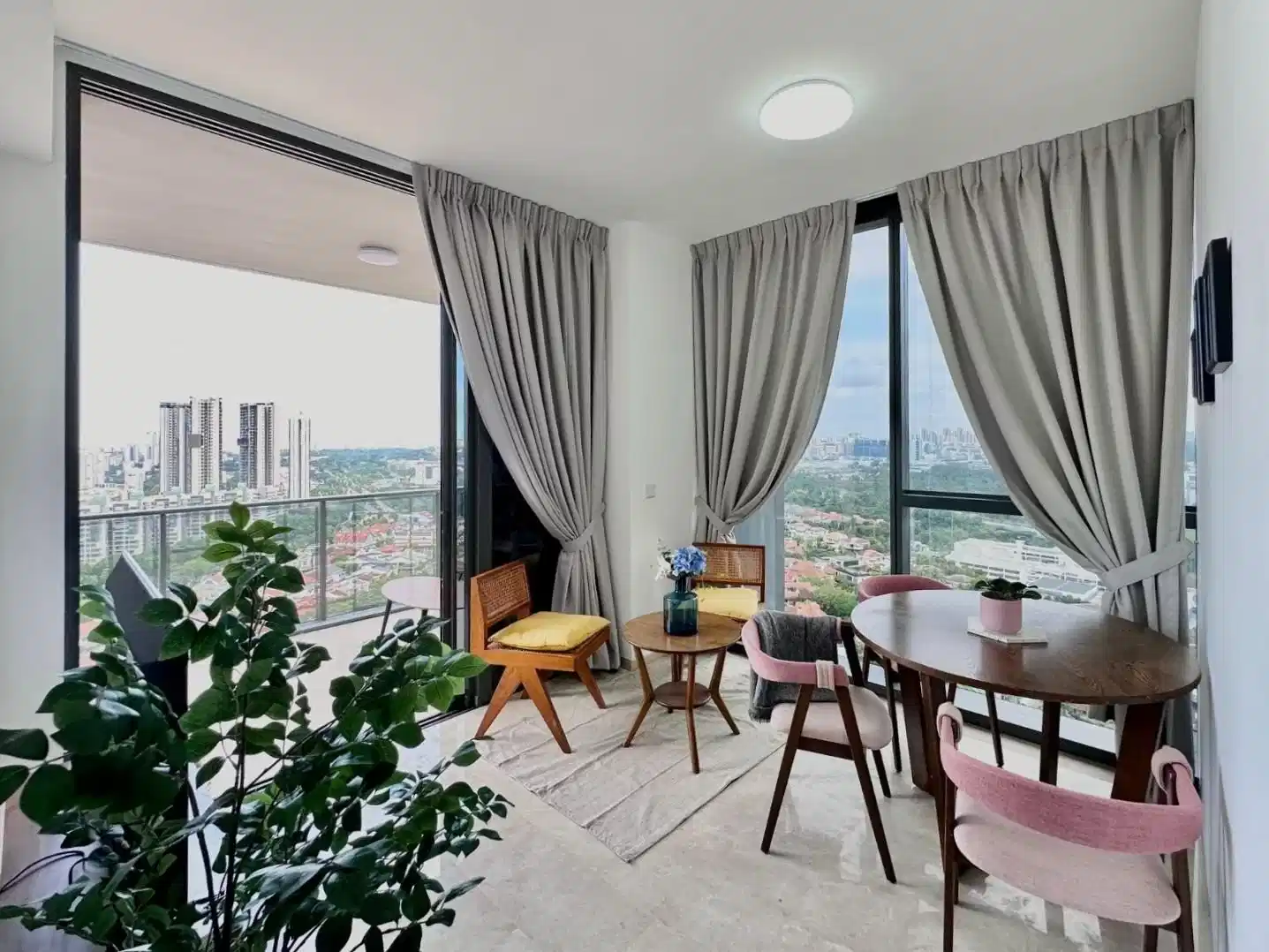 Room in a 4 Bedroom Apartment, 6A Jalan Lempeng Parc Clematis, Singapore 128822 - Singapore, Singapore - Common Area