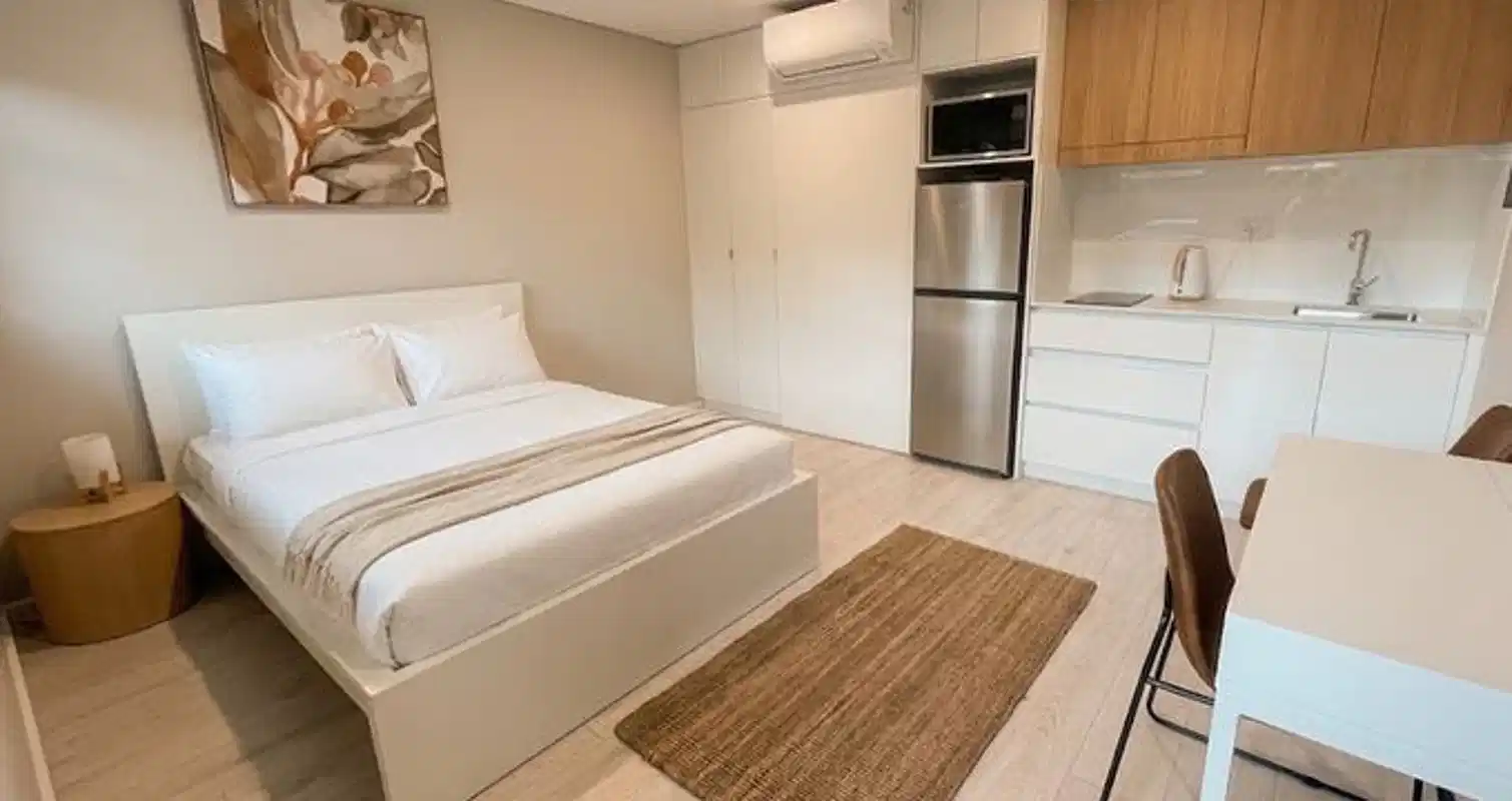 Room in a 2 Bedroom Apartment, 745 Darling St, Rozelle, Australia NSW 2039 - Sydney, New South Wales, Australia - Studio - Bedroom