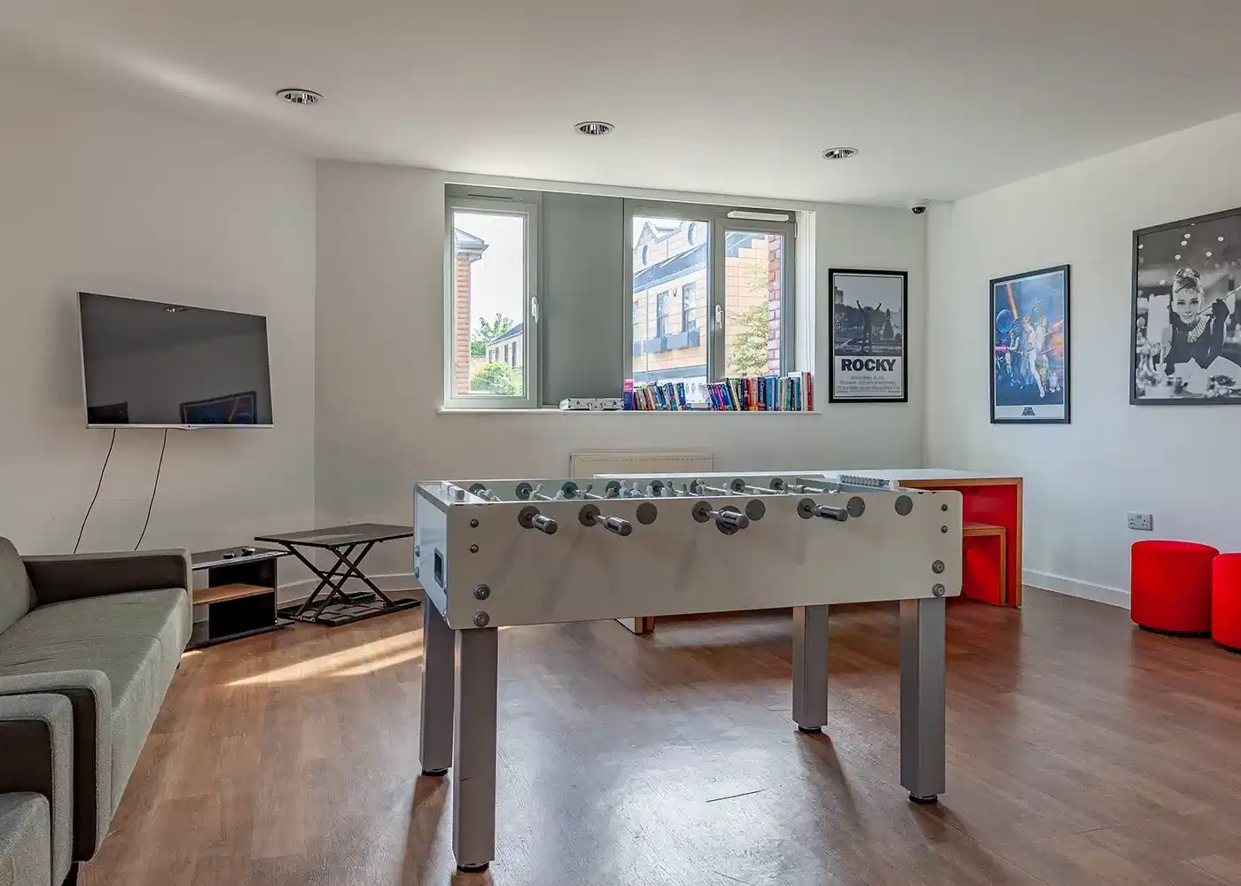 LST Central Studios, London - London, England, United Kingdom - Amenities
