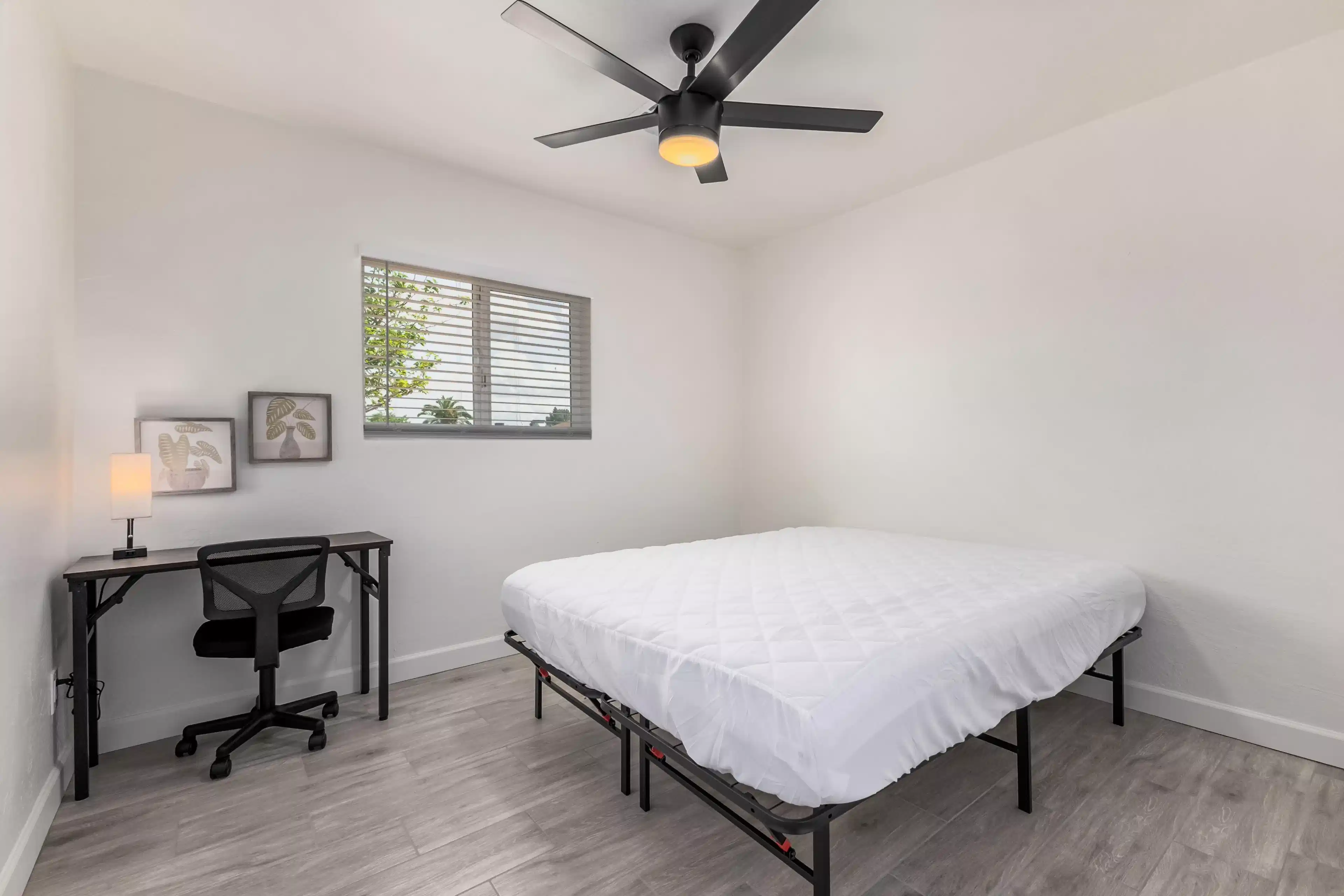 #27457 : Room in 8 Bed 3 Bath - Bathroom?w=400&h=260&fit=crop&q=40&auto=format&trim=auto