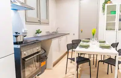 Amenities?w=400&h=260&fit=crop&q=40&auto=format&trim=auto