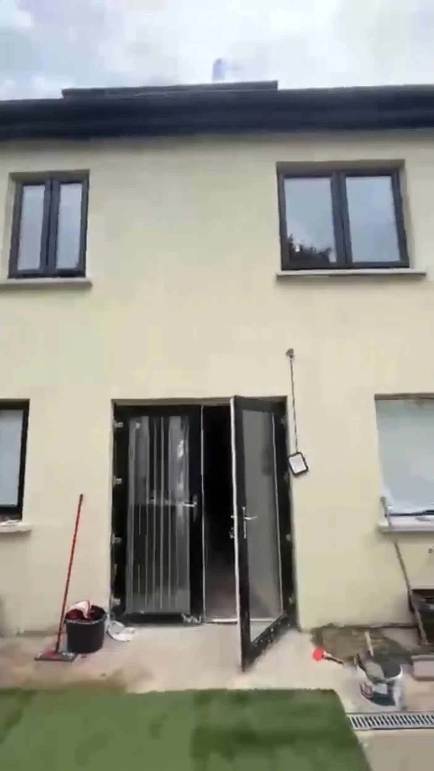 Room in a 4 Bedroom Apartment, 1a Brookfield, Donaghmede, Dublin 5 D05 E7Y0 - Dublin, Ireland - Exterior