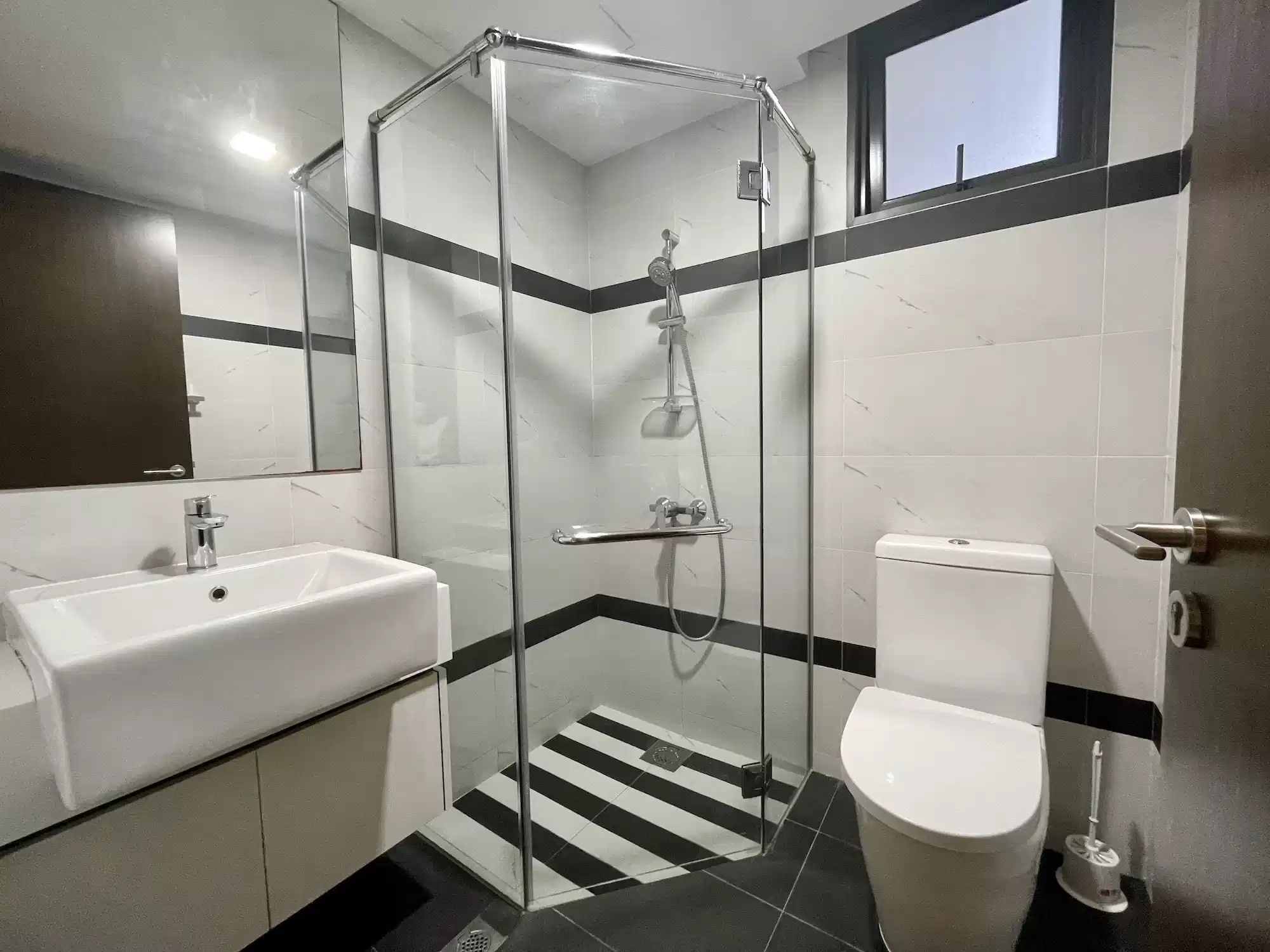 Lite | Single  - Bedroom?w=400&h=260&fit=crop&q=40&auto=format&trim=auto
