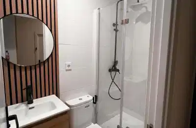 SPC 08002, Barcelona - Barcelona, Spain - Bathroom