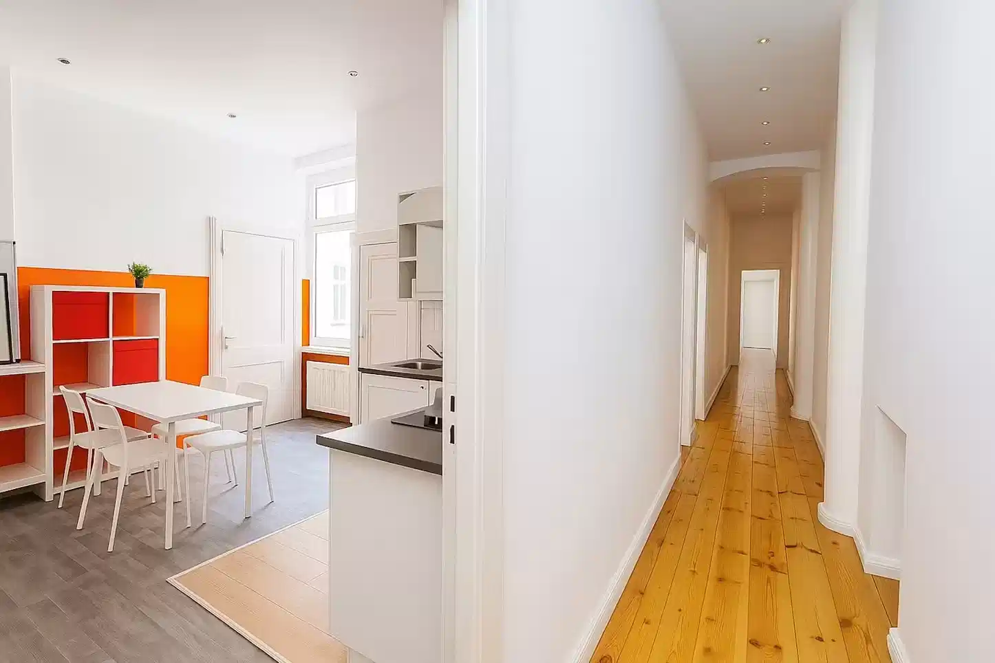 Kitchen?w=400&h=260&fit=crop&q=40&auto=format&trim=auto