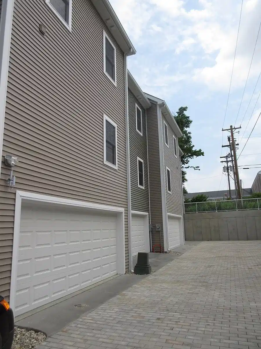 University Manors, Bloomington - Bloomington, Indiana, United States - Exterior