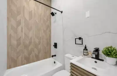 The Menahan House, New York - New York City, New York, United States - Bathroom