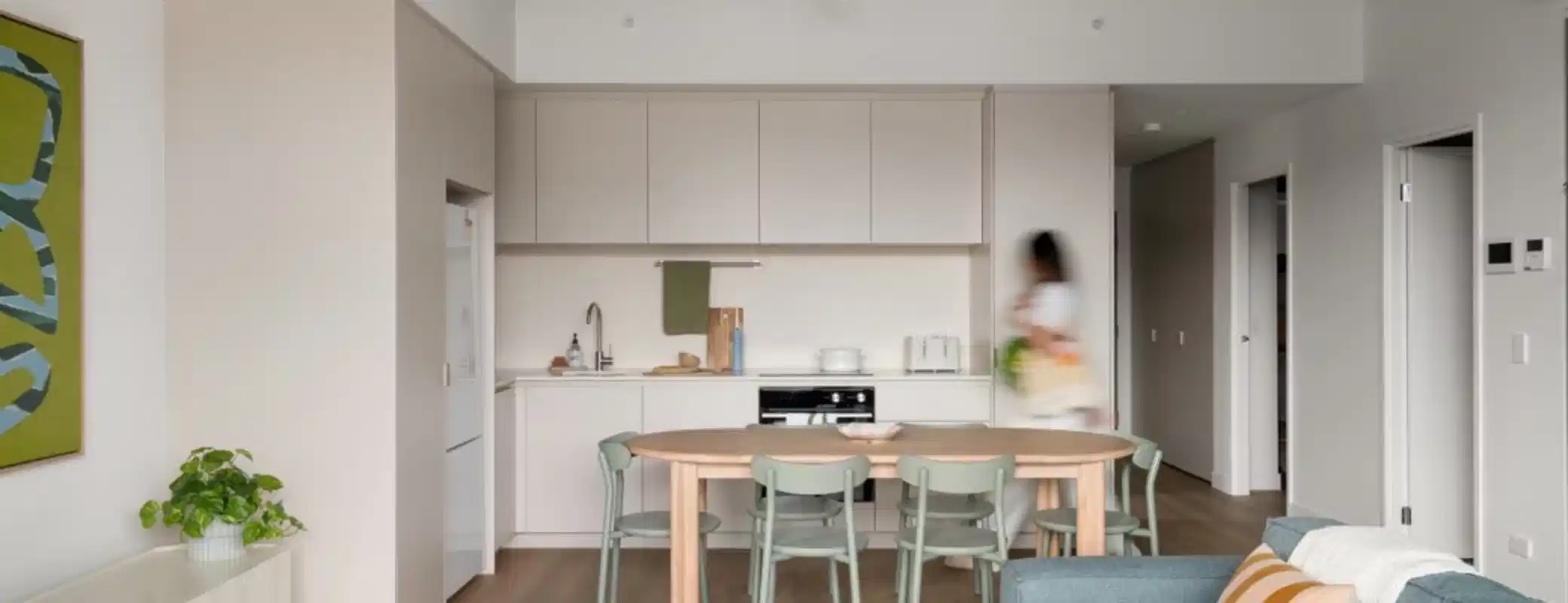 Common Area?w=400&h=260&fit=crop&q=40&auto=format&trim=auto