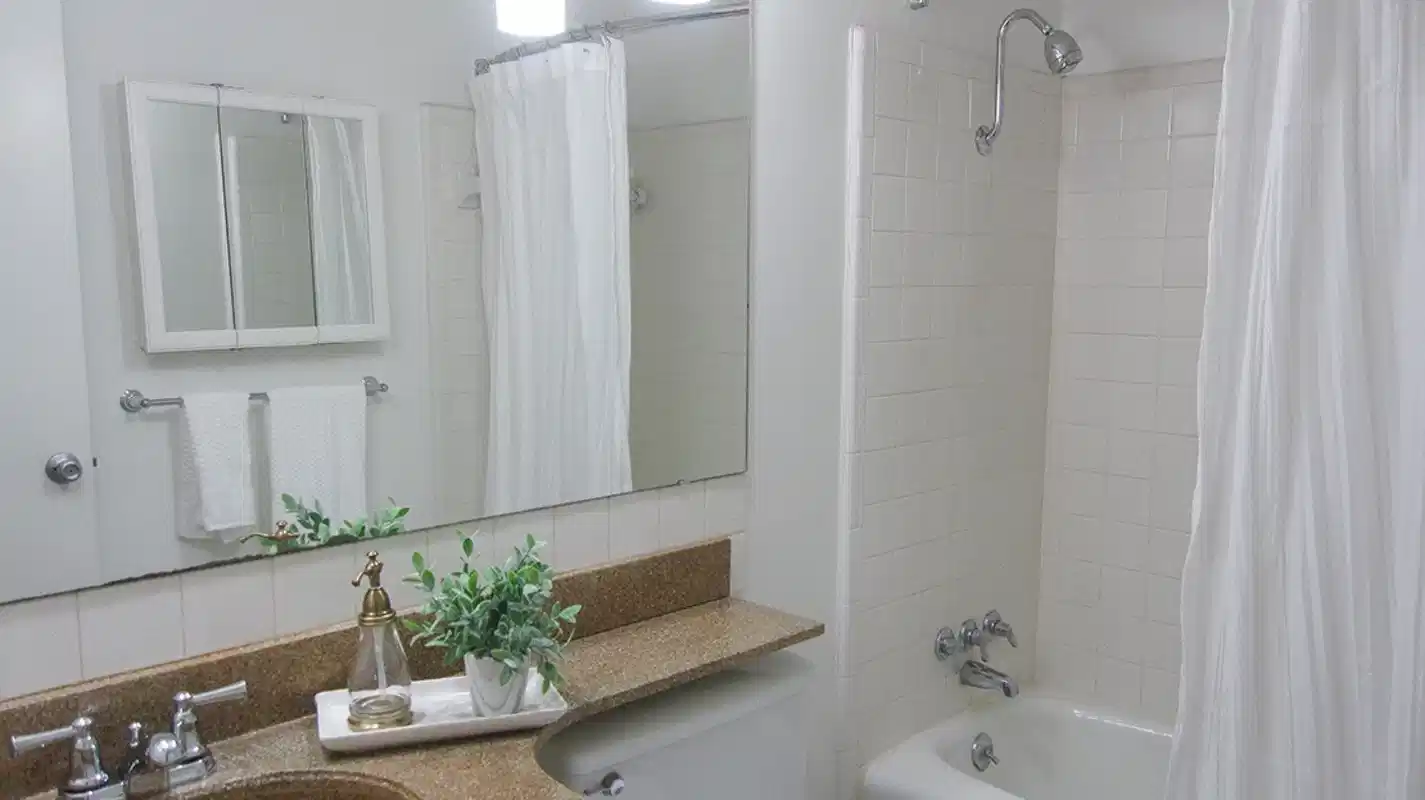 Carolina Crossing Apartments, Greenville - Clemson, South Carolina, United States - Bathroom