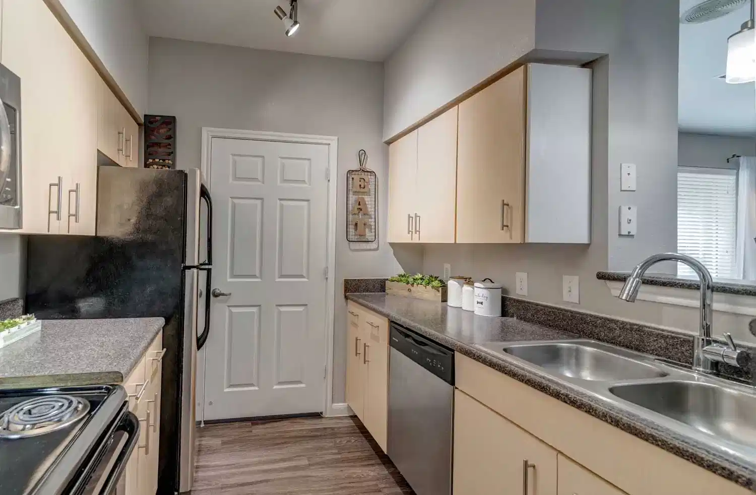 Ballpark North, Austin - Austin, Texas, United States - Kitchen