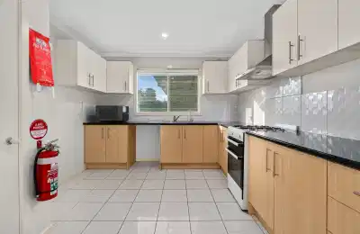 Room In A 9 Bedroom Apartment, 25 Murdo Road, Clayton, Australia VIC 3168 - Melbourne, Victoria, Australia - Kitchen