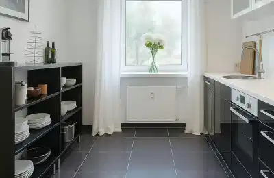 MHM 81545, Munich - Munich, Germany - Kitchen