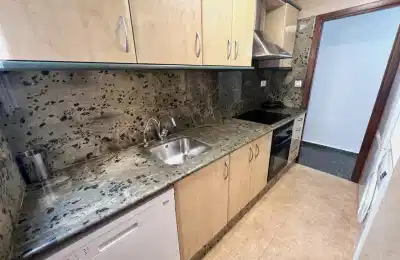 UNP 46035, Valencia - Valencia, Spain - Kitchen