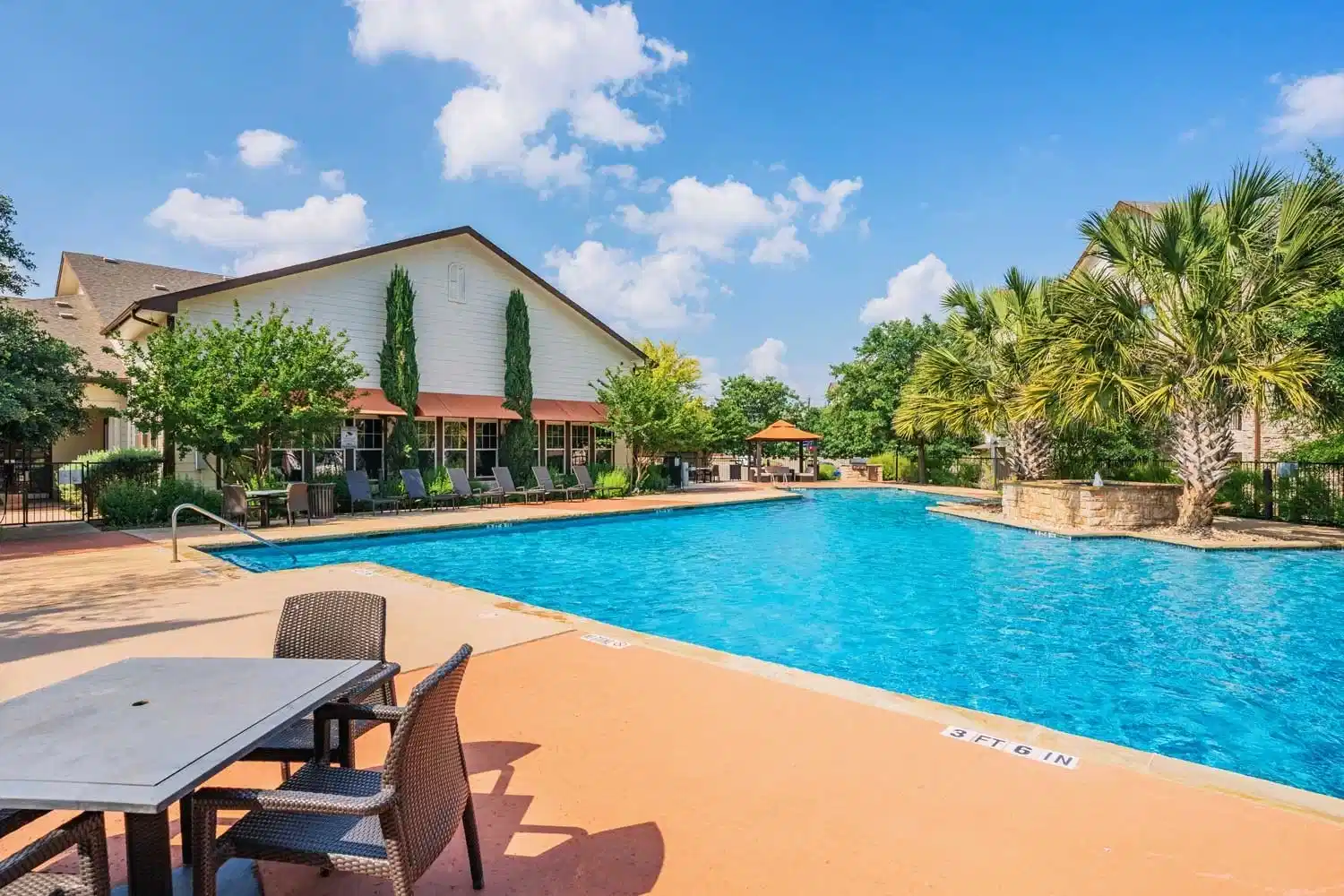 Oxford at Tech Ridge, Austin - Austin, Texas, United States - Exterior