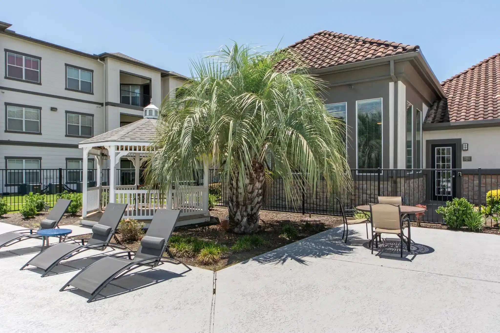 Oxford At Country Club, Baytown - Houston, Texas, United States - Exterior