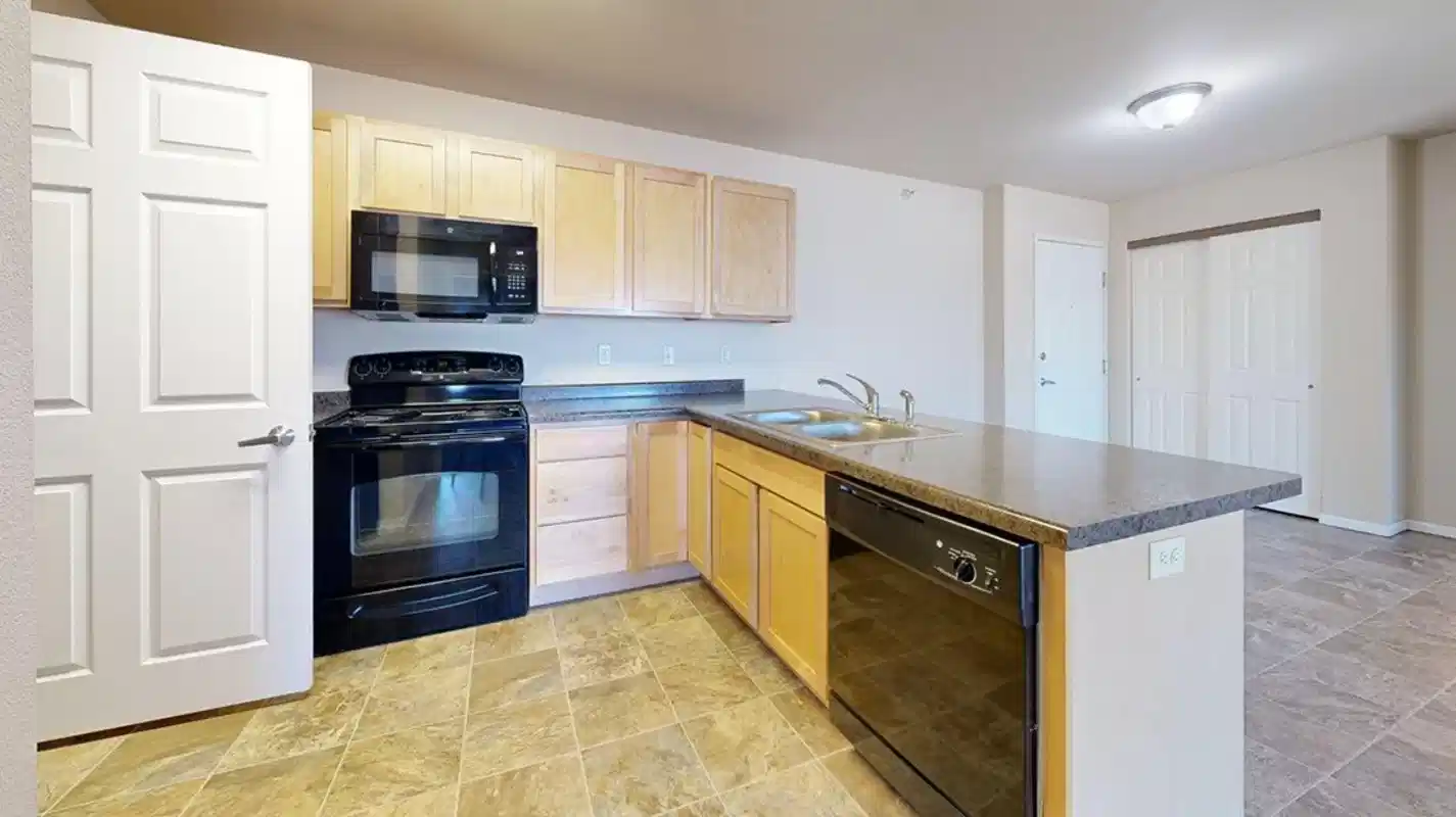 Lincoln Meadows Apartments, Dickinson - Carbondale, Illinois, United States - Kitchen