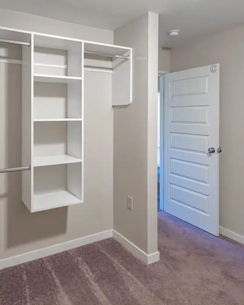 The Foundation Manor, East Lansing - East Lansing, Michigan, United States - Amenities