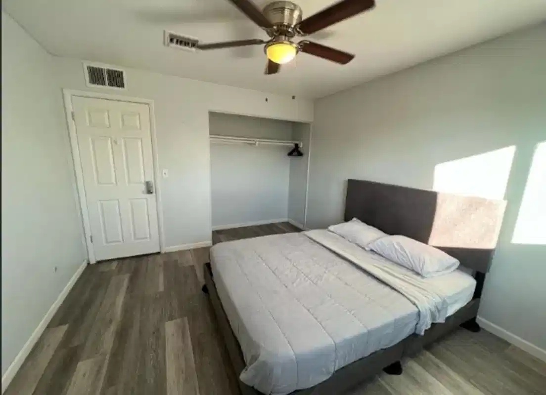#12766: Room in 7 Bed 3 Bath - Amenities?w=400&h=260&fit=crop&q=40&auto=format&trim=auto