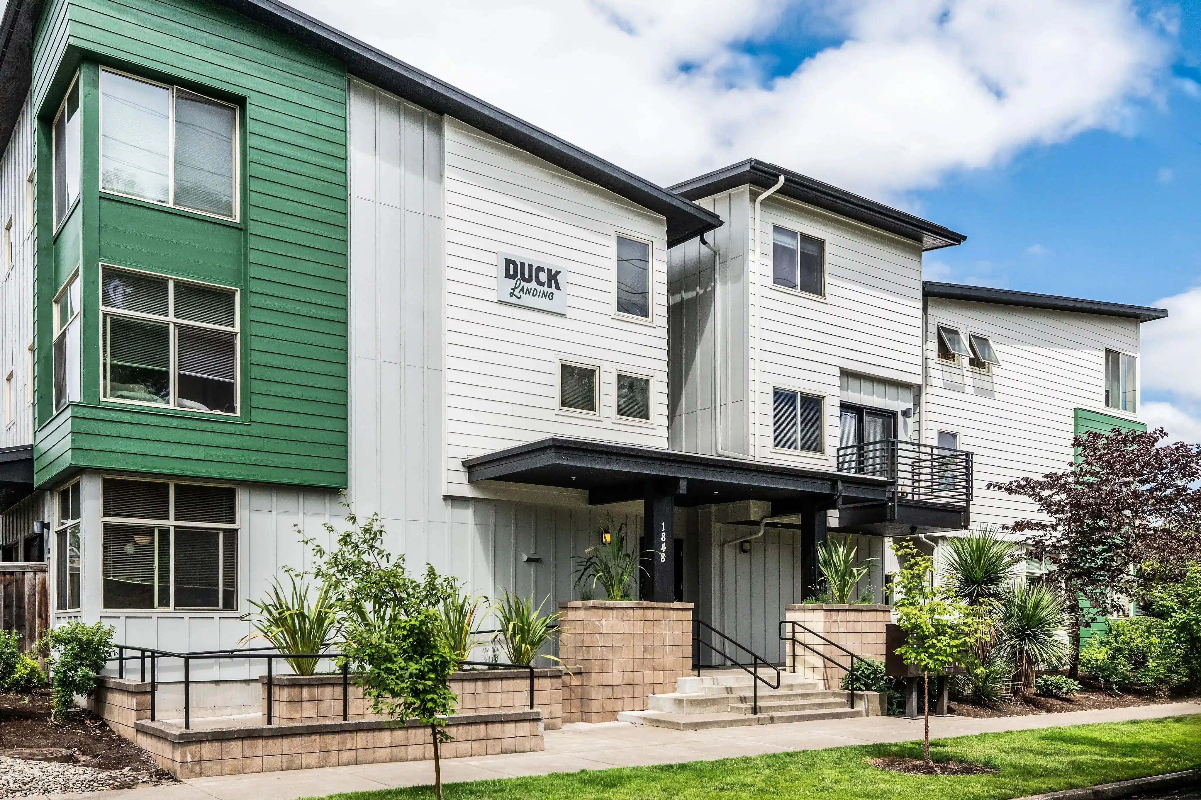 Duck Landing, Eugene - Eugene, Oregon, United States - Exterior