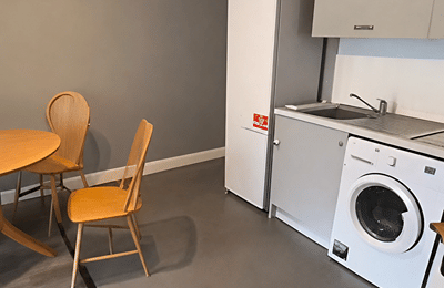 Room in A 2 Bedroom Apartment, 603 The Windmill, Dock Rd, Mountkennet, Limerick V94 W9R9 - Limerick, Ireland - Kitchen