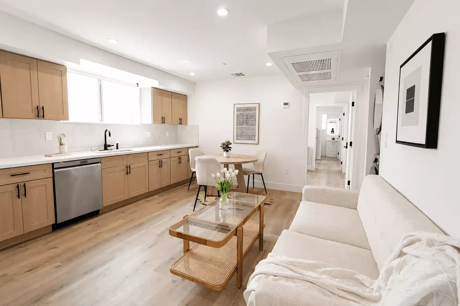 1167 W 37th Pl, Los Angeles - Los Angeles, California, United States - Common Area