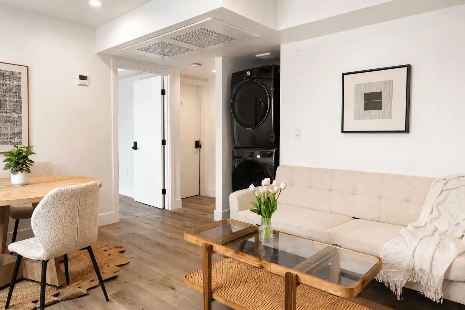 1167 W 37th Pl, Los Angeles - Los Angeles, California, United States - Common Area